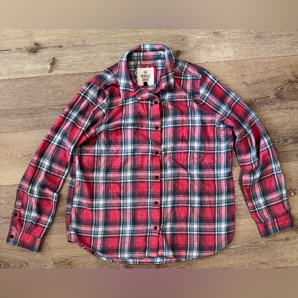 SO Red and Black Plaid Casual Shirt